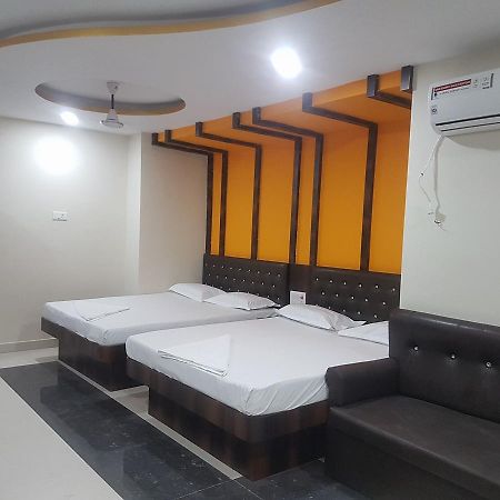 גאיה Hotel Grand Palace מראה חיצוני תמונה