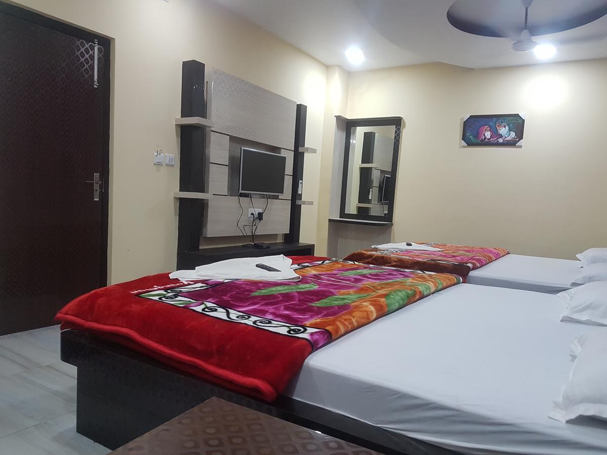 גאיה Hotel Grand Palace מראה חיצוני תמונה